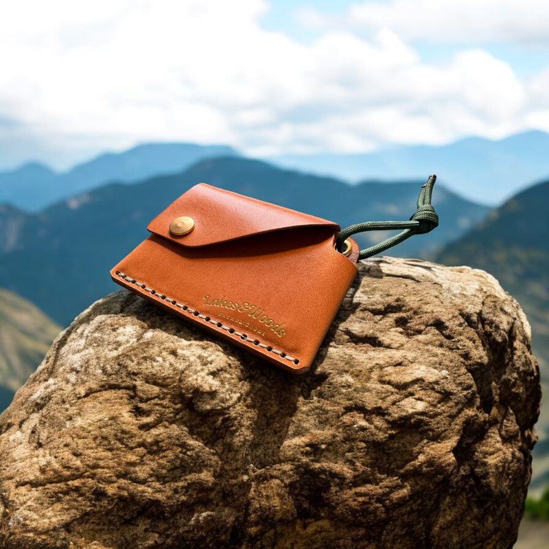 Horizontal Kartenhalter hellbraun whiskey Druckknopf "Wild Bill"